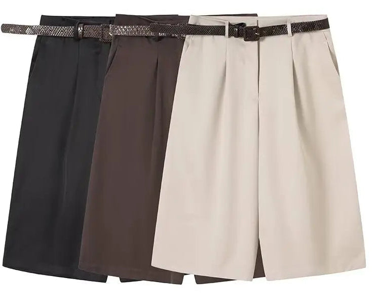 HIGH-WAIST PLEATED SHORTS  ELEGANT SUMMER