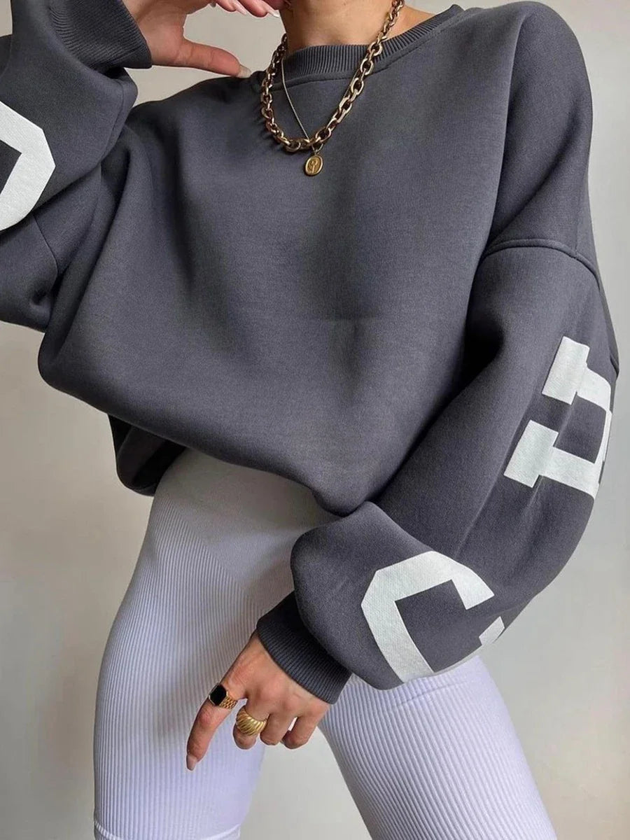 OVERSIZED HOODIE — STREETWEAR EDITION