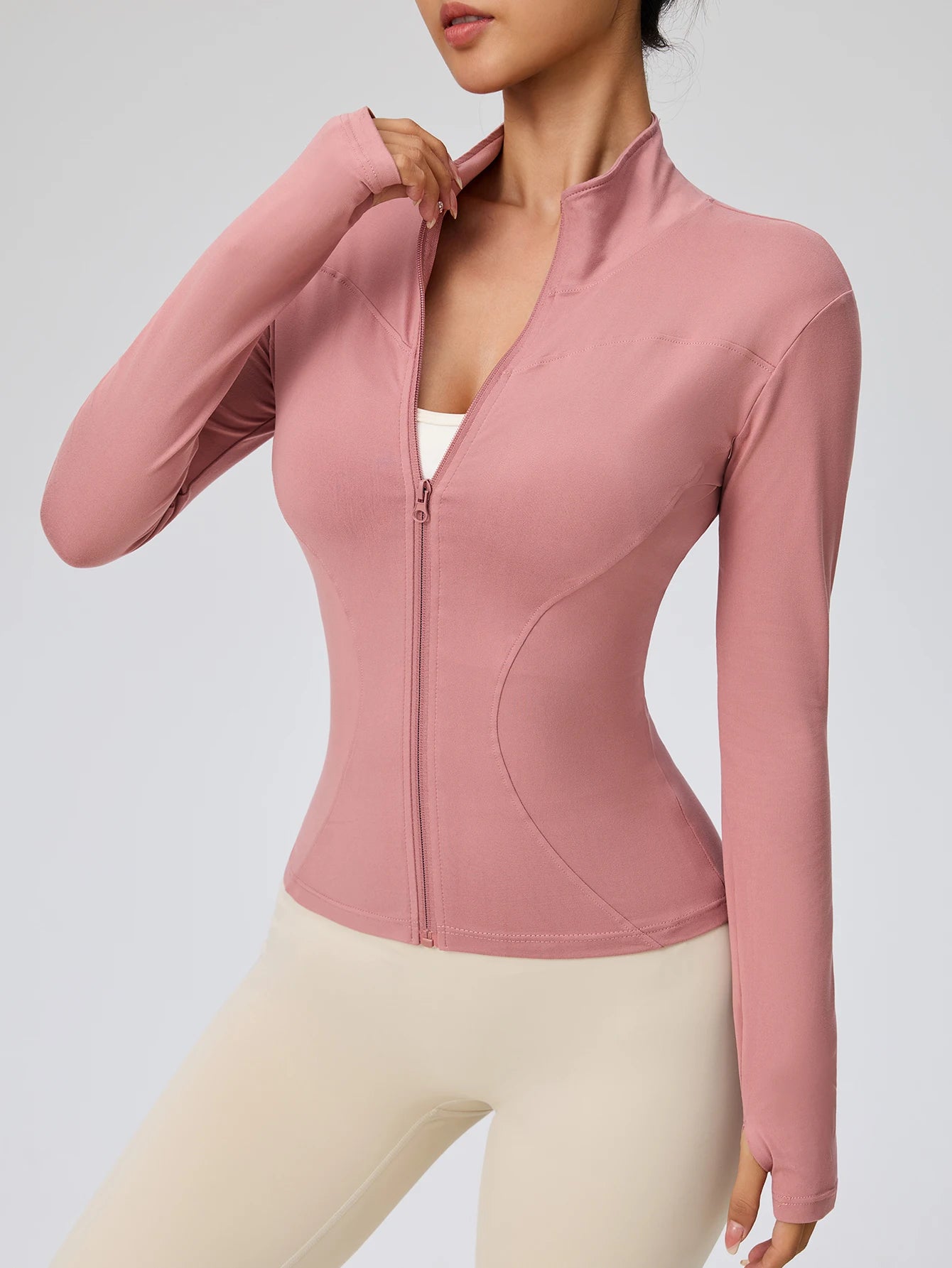 SLIM-FIT-ZIP JACKET — WOMEN’S TRAINING & RUNNING COAT