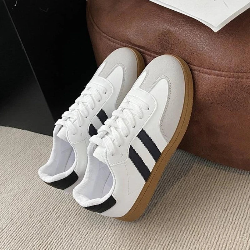 STAR SNEAKERS