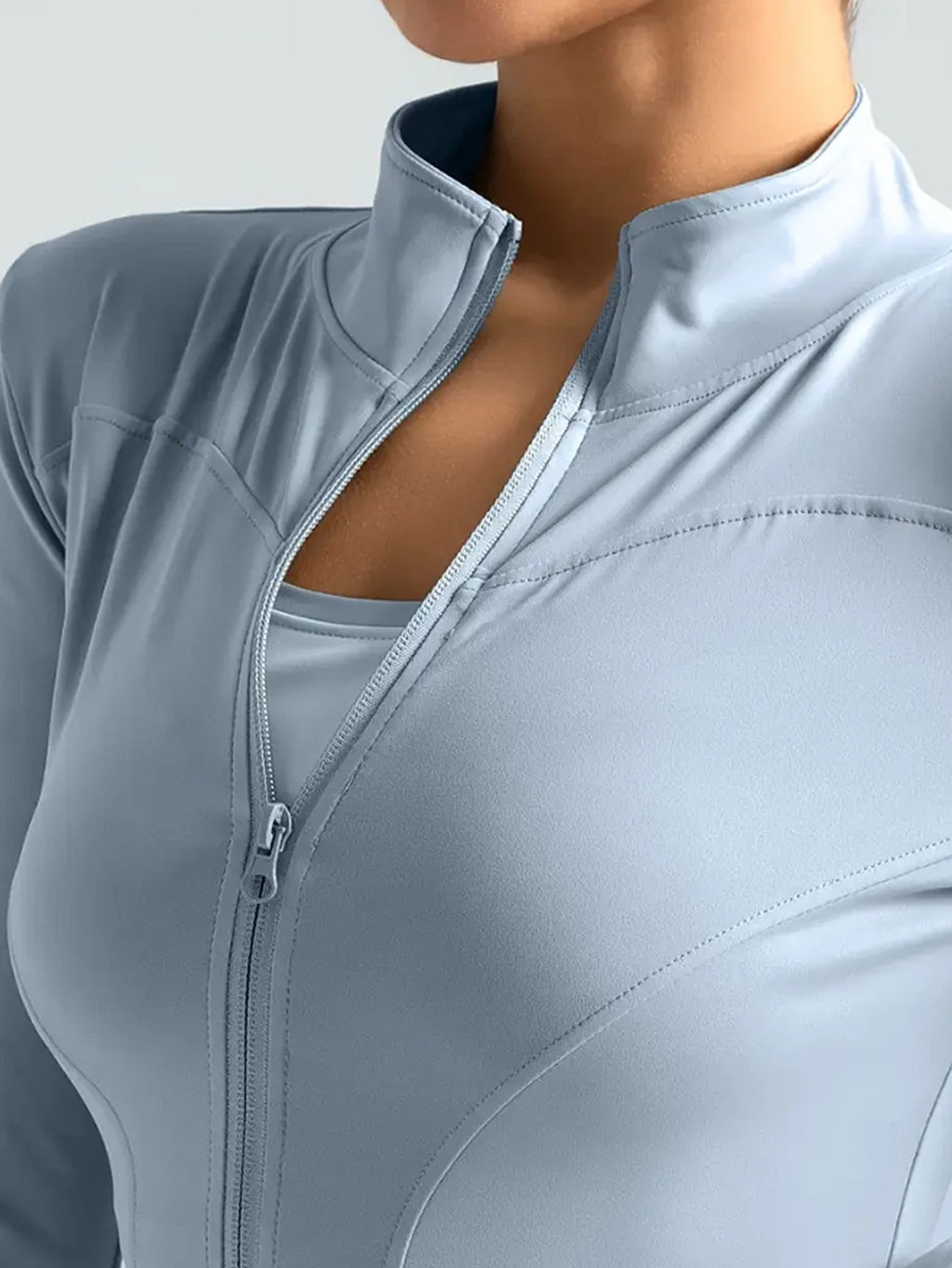 SLIM-FIT-ZIP JACKET — WOMEN’S TRAINING & RUNNING COAT