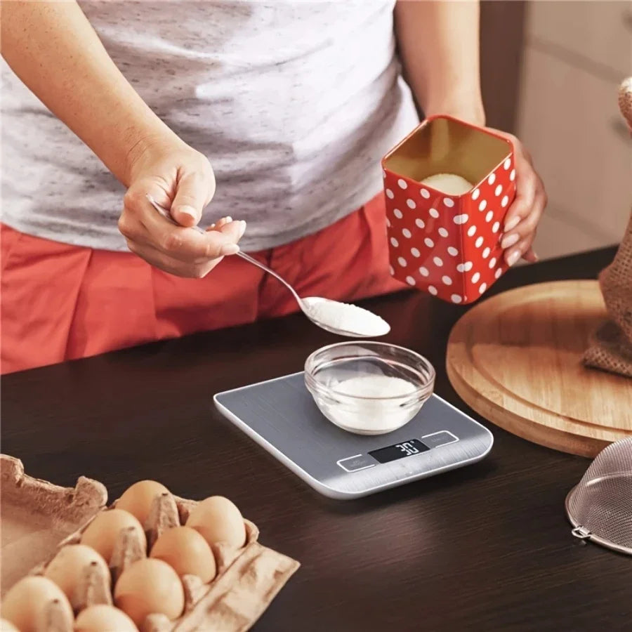 DIGITAL KITCHEN SCALE